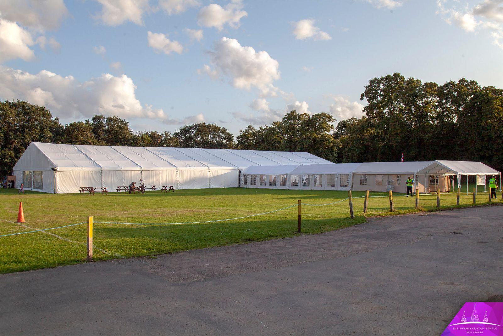 ©1987-2017 SKS Swaminarayan Temple East London